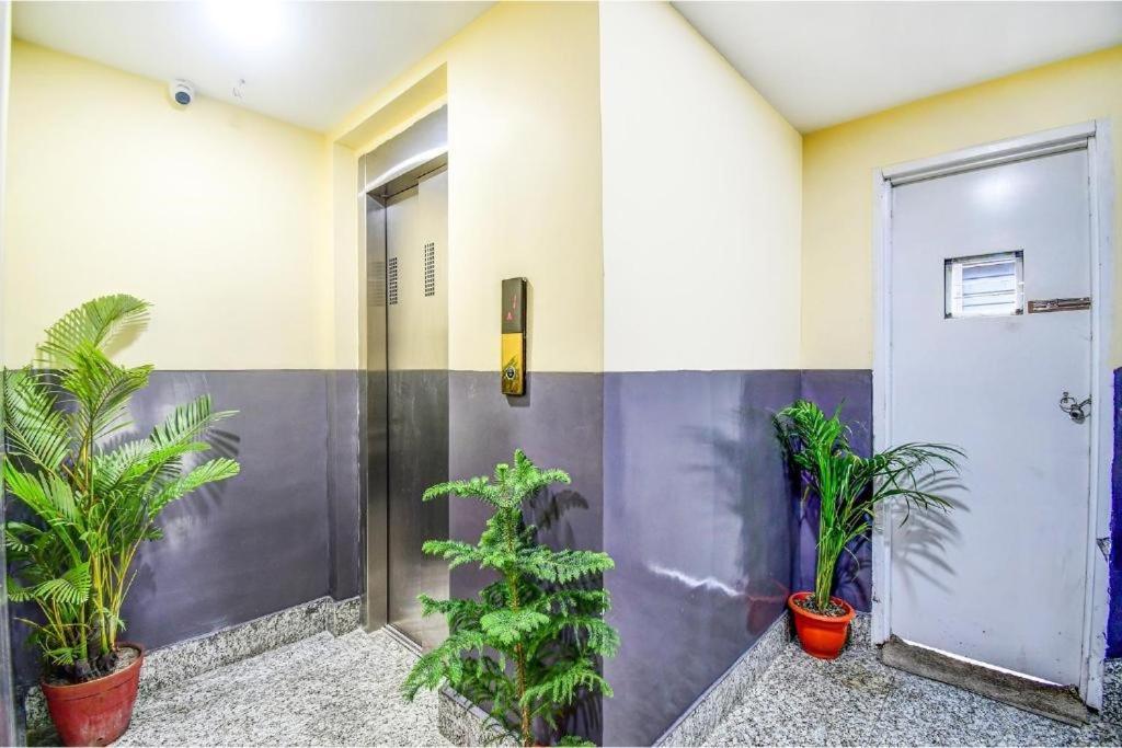 כלכותה Hotel Aqua Tulip מראה חיצוני תמונה